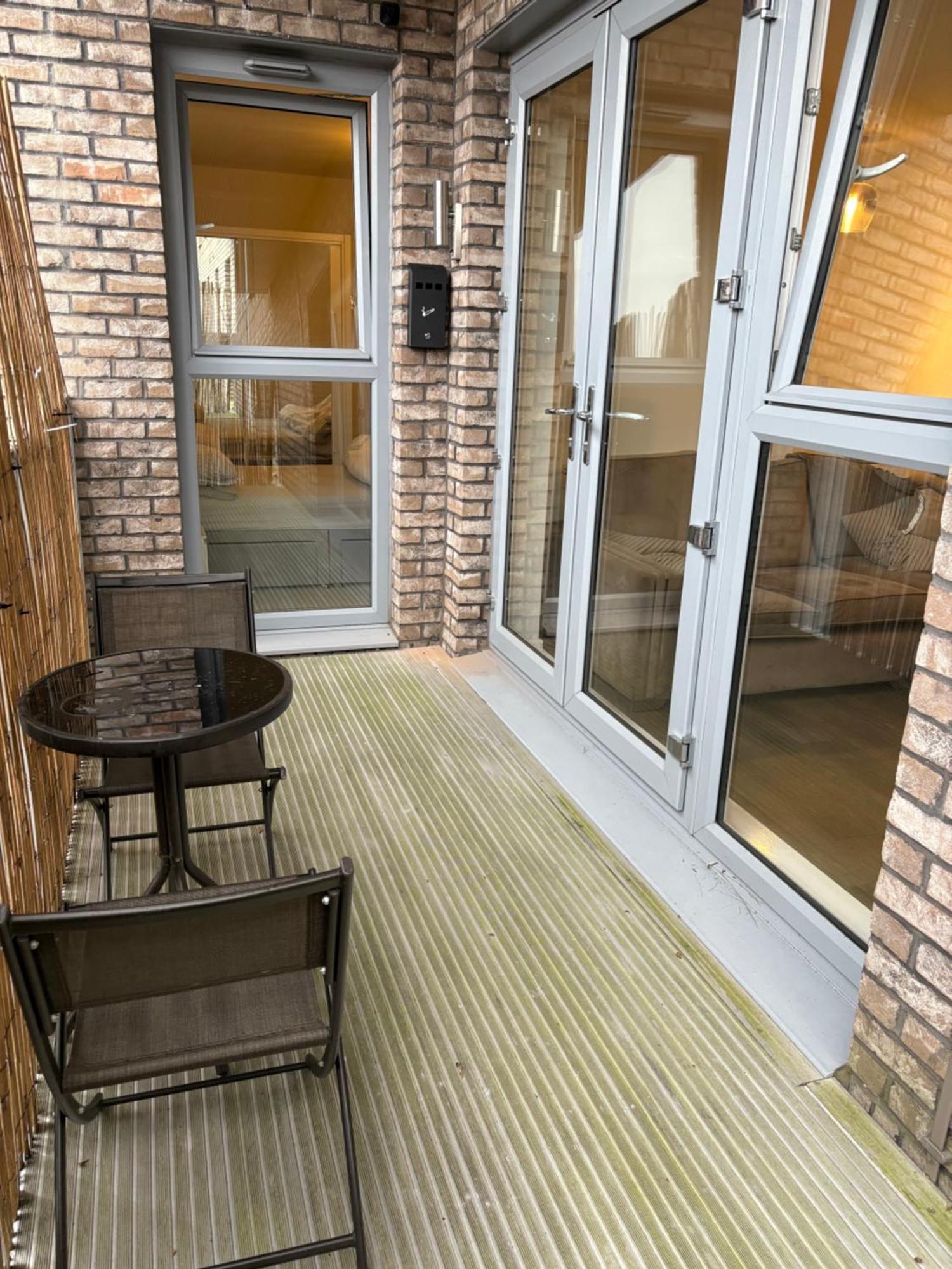 Spacious Apartment In The Heart Of Chelmsford Exterior foto